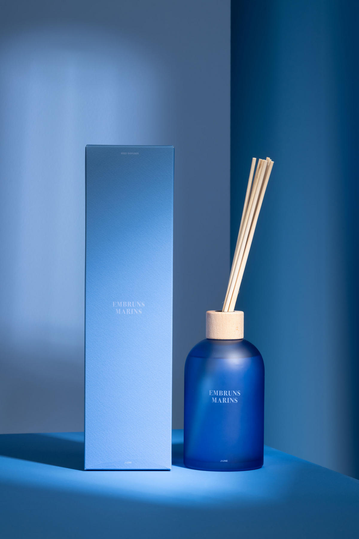 HAUSPARFUM ACCORDS ESSENTIELS - Blau - 550 ml - Blau, Paraffin (9.5/35.5/9.5cm) - J-Line