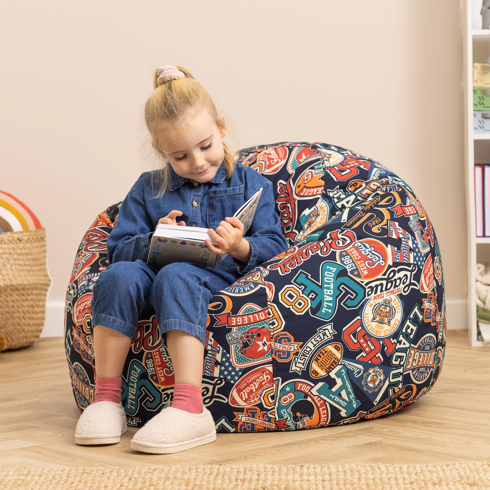 Thumbnail - icon Kindersitzsack, Mehrfarbig, Textil, Sport, 170 L, Rund, 80x45x80 cm, Hergestellt in Deutschland, Oeko-Tex® Standard...