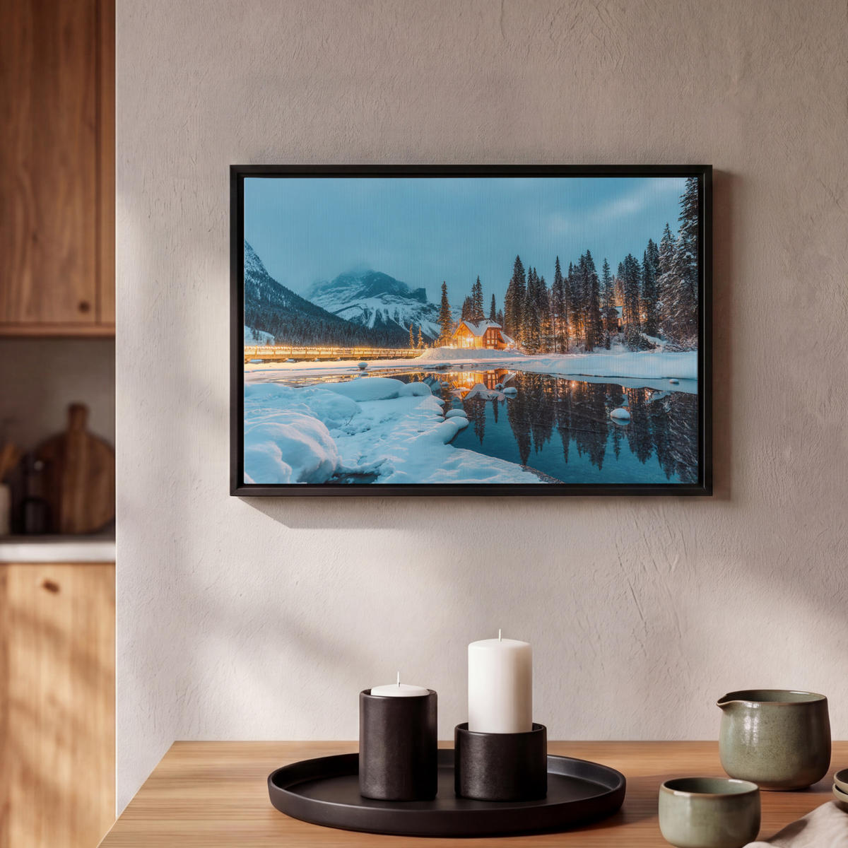 LEINWAND Bilder mit Rahmen - Winterlandschaft - Natur - Haus - Berge - Schnee - 30x20 - Hellblau, Textil (30/20cm) - MuchoWow