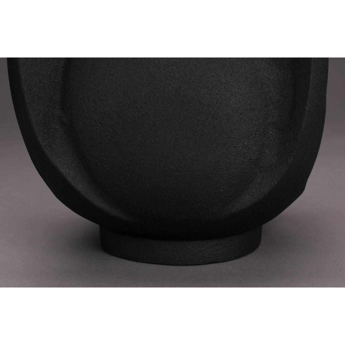 VASE Thiago L SChwarz - Schwarz, Metall (38cm) - Dutchbone