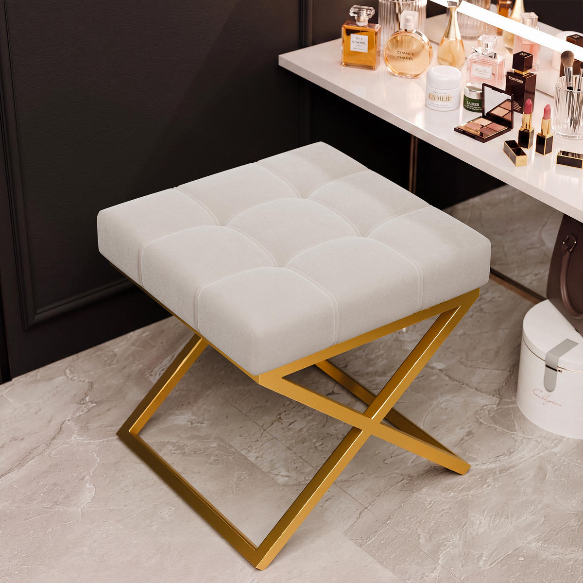 HOCKER LIND 45/45/45 cm, Goldfarben / Hellbeige - Sandfarben/Goldfarben, Textil/Metall (45/45/45cm) - Idohome
