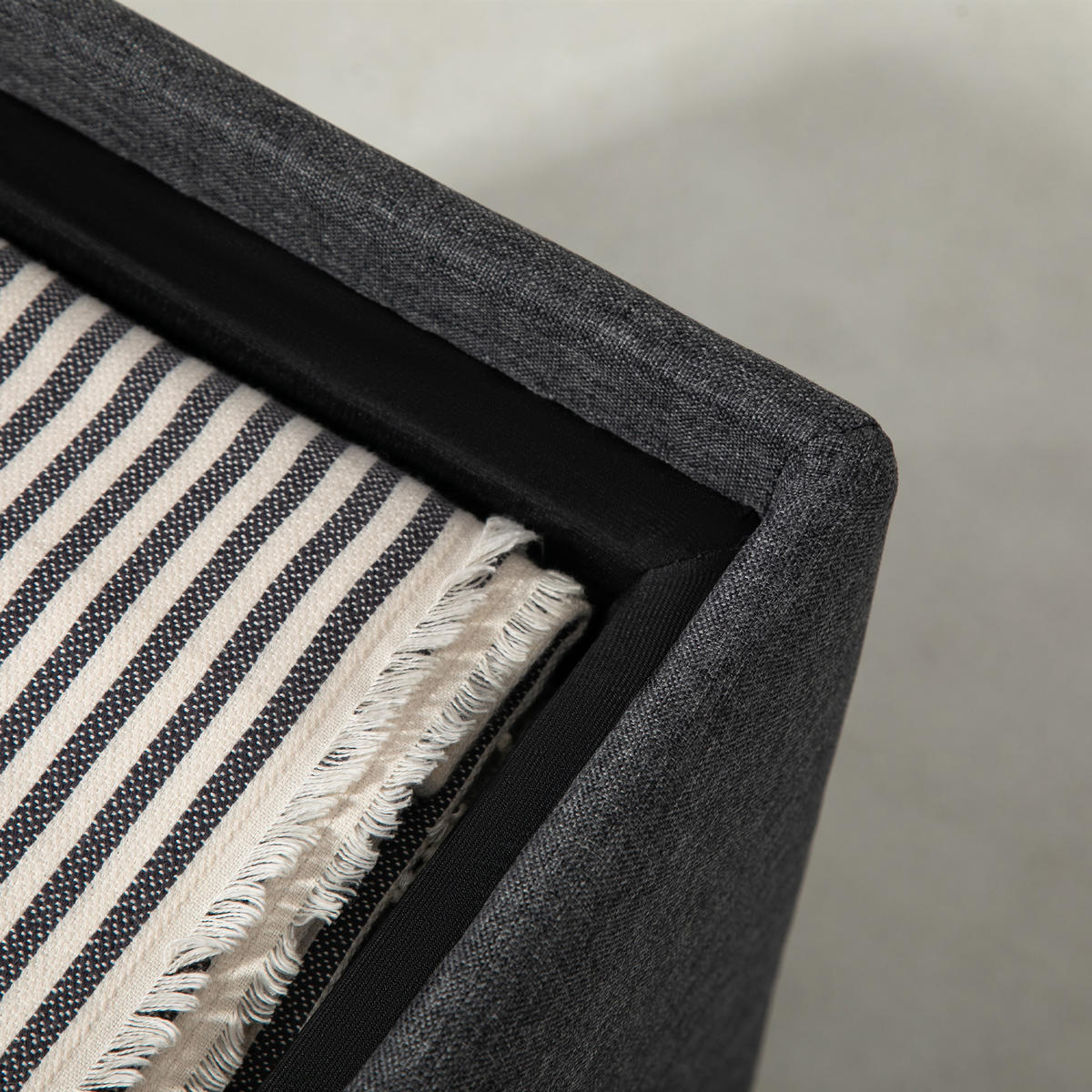 SITZBANK mit Stauraum, Polsterbank mit abnehmbarem Deckel, Bettbank Dunkelgrau - Dunkelgrau, Textil (42/41/42cm) - HOMCOM