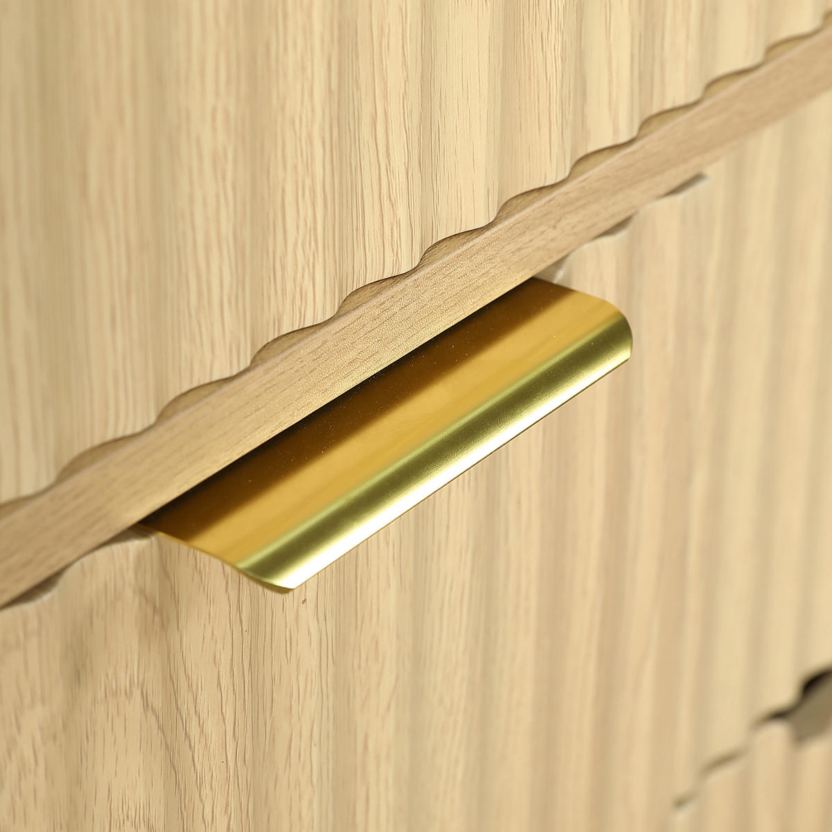 BADEZIMMERSCHRANK Wellenoptik Holzton 3 Schubladen Schiebetür 61cm - Naturfarben, Keramik (61/90/47cm) - FLIEKS