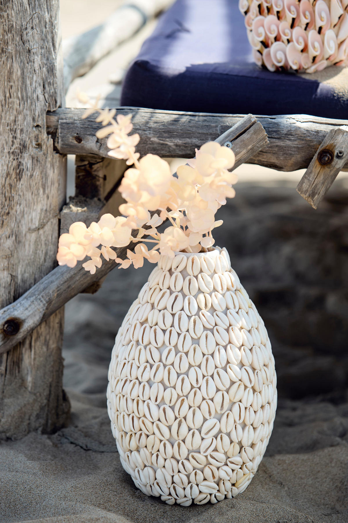 VASE Muschel Weiß Ø19/28 cm - Weiß, Keramik (28cm) - Light & Living