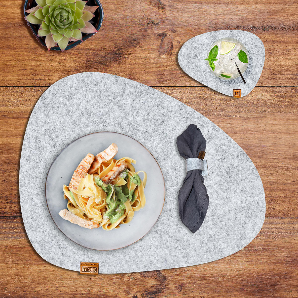 TISCHSETS Glasuntersetzer 12er-Set - Hellgrau, Textil (40/32/3cm) - Miqio Design