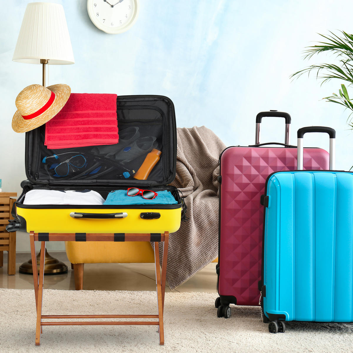 STOJAN na kufre - hnedá, drevo/textil (66/54.5/44cm) - Relaxdays