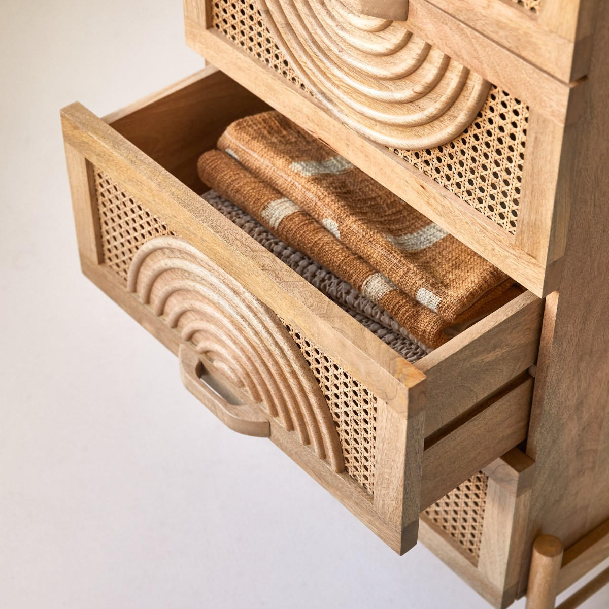 KOMMODE Sina Natur aus Mango - Naturfarben, Holz (61/110/40cm) - Tikamoon