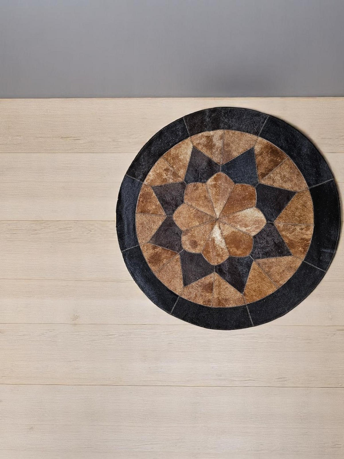 TEPPICH Patchwork Rund Kuhfell Floral 100/100 cm - Schwarz/Braun, Fell (100/100cm) - Provellus