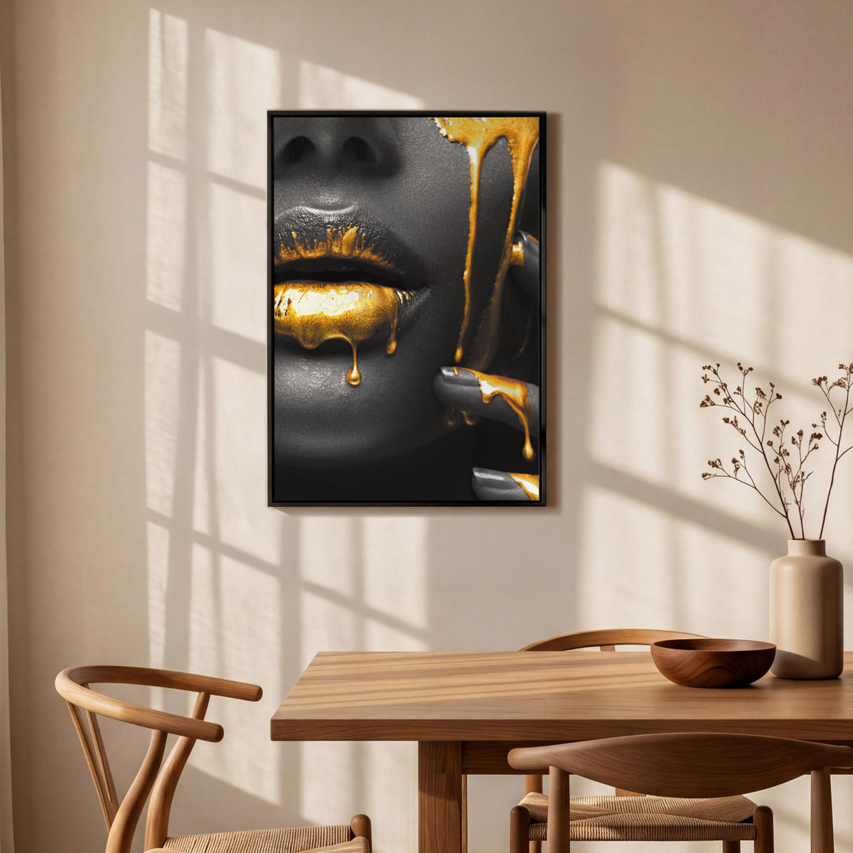LEINWAND Bilder mit Rahmen - Frau - Schwarz - Gold - Gesicht - Lippen - 60x90 - Goldfarben, Textil (60/90cm) - MuchoWow