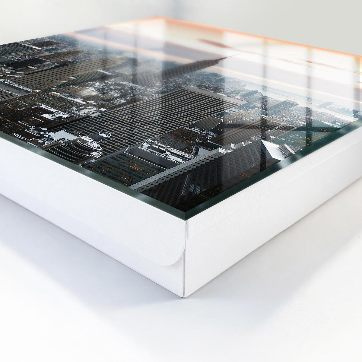 SCHLÜSSELBOX Weiß 30x30 cm – Türöffnung nach rechts - Stadtpanorama - Grau, Metall (30/30/5cm) - TULUP