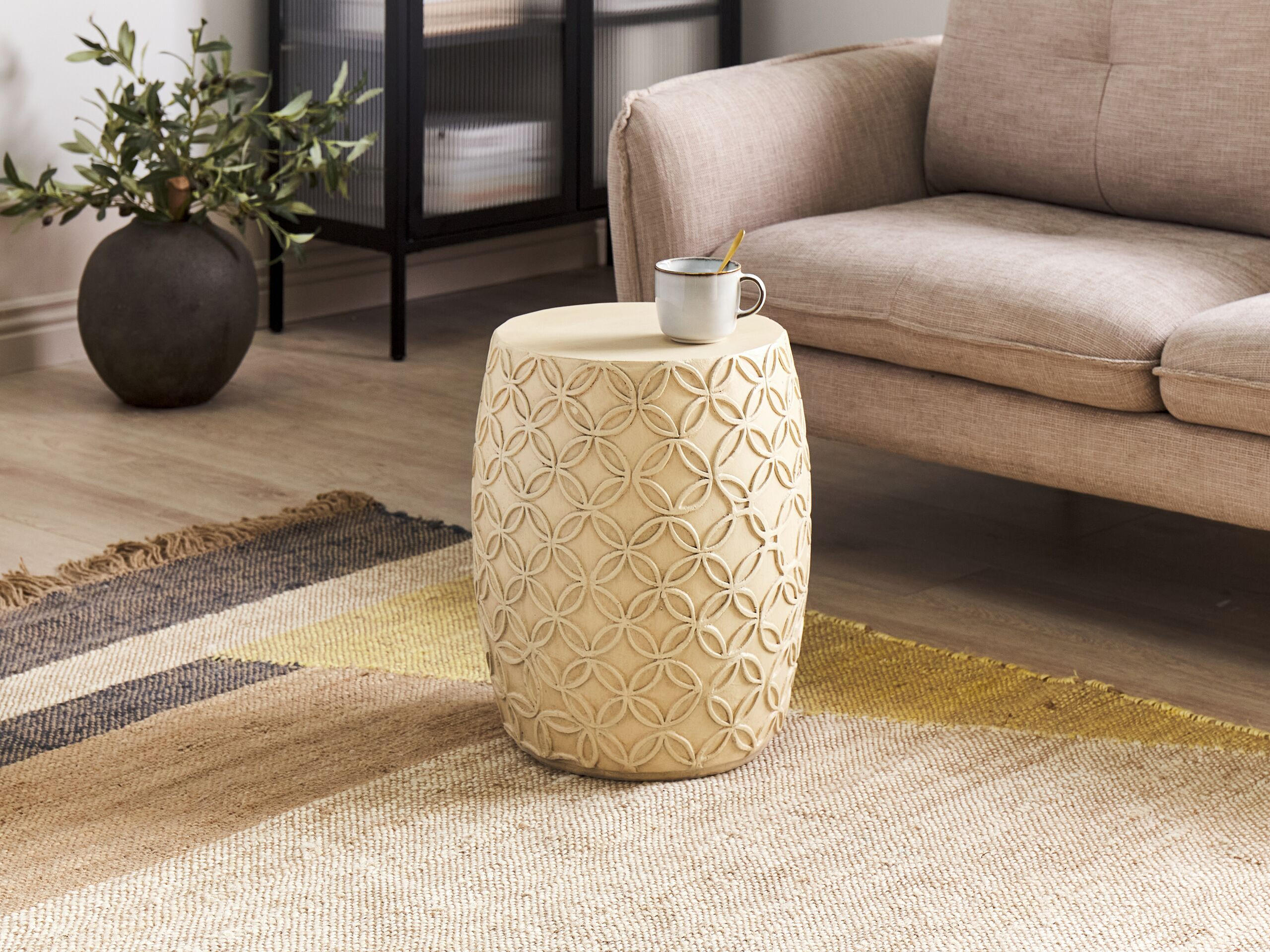 BEISTELLTISCH Beton hellbeige rund 33 cm Zogno - Goldfarben/Schwarz, Stein (33/33/47cm) - Beliani