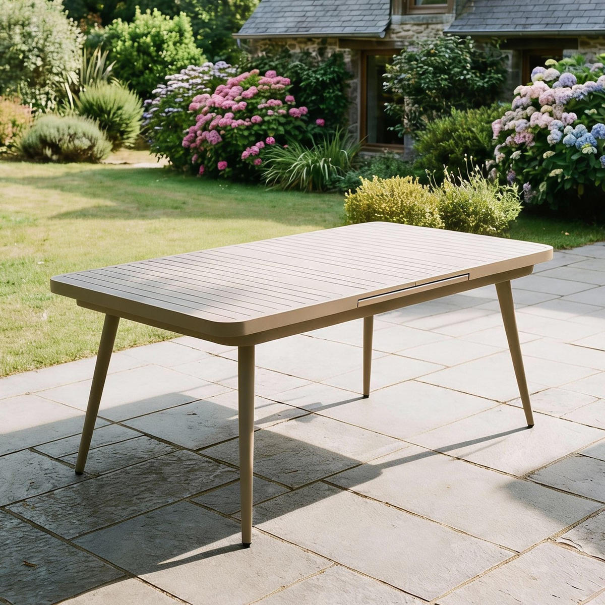 GARTENTISCH SUNNY champagne - Champagner, Metall (90/150/78cm) - IDIMEX