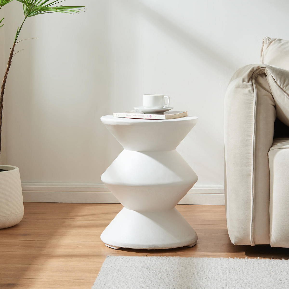 ODKLÁDACÍ STOLEK Kyppeslo - bílá, kámen (36.5/36.5/47cm) - [en.casa]