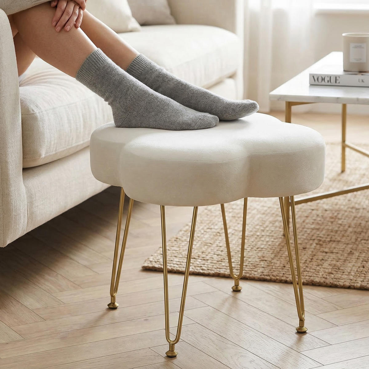 SITZHOCKER DE-07166 Kleeblattform, 10 cm Polsterung, Stahlbeine Cremeweiß - Creme, Metall (41/40/41cm) - ComfortXL