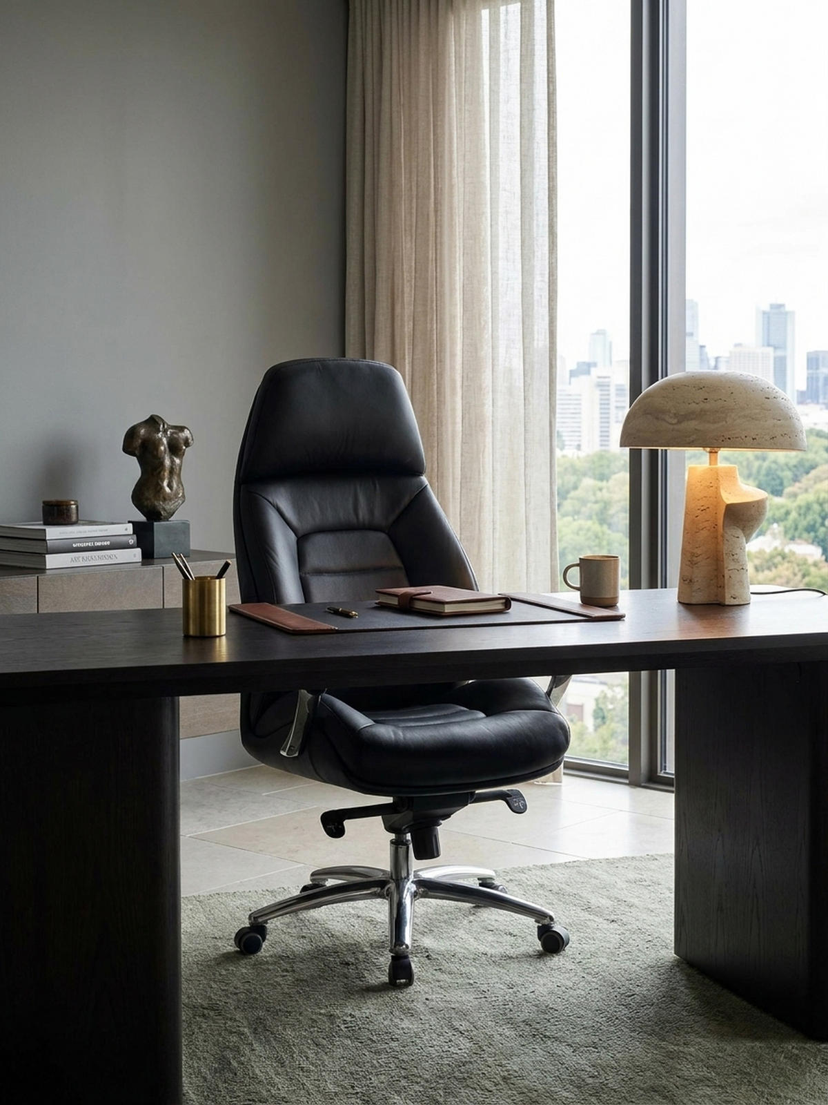 CHEFSESSEL Leder mit Multiblockwippmechanik bis 120 kg MIRON, Schwarz 67x67x137 cm - Silberfarben/Schwarz, Leder/Metall (67/137/67cm) - KADIMA DESIGN