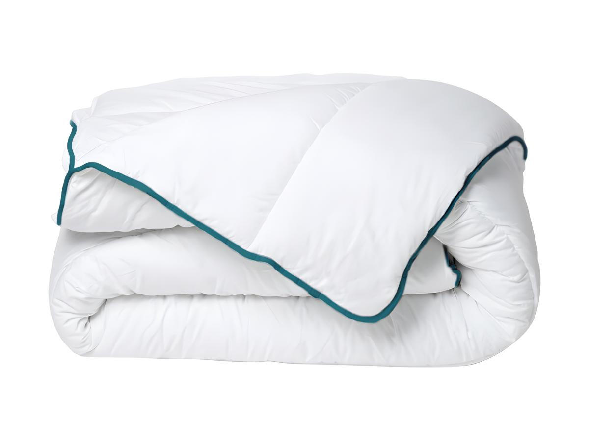 BETTDECKE recycelt - 200 x 200 cm - 350gr/ m² - Microfaser - Weiß & Blau - ROSA von DREAMEA - Weiß, Textil (200/200cm) - Vente-Unique