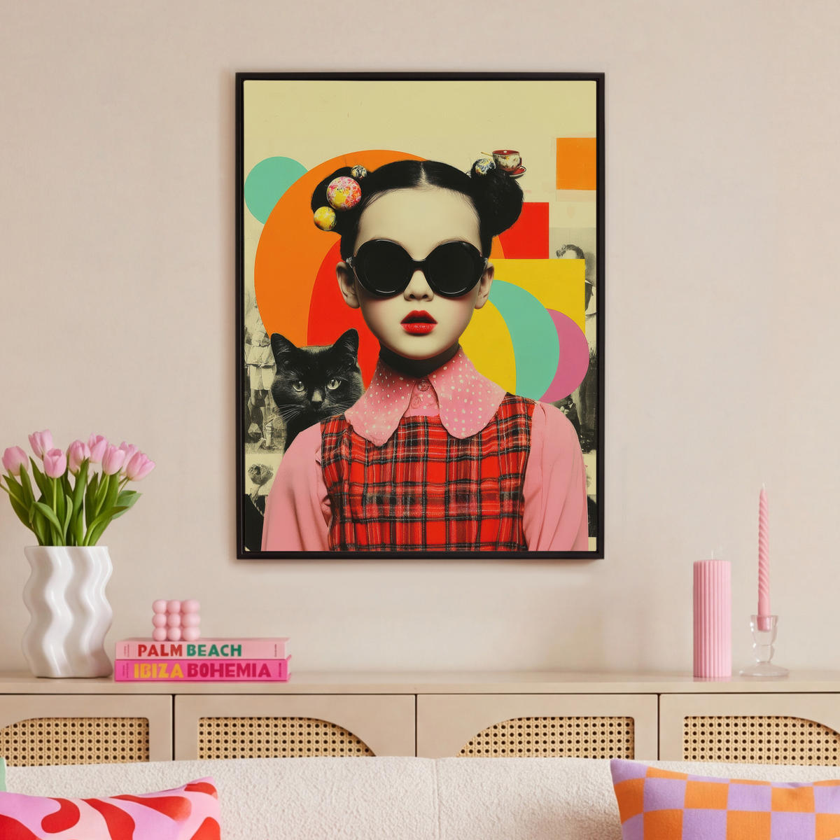 LEINWAND Bilder mit Rahmen - Mädchen - Sonnenbrille - Katze - Retro - 70x100 - Beige, Textil (70/100cm) - MuchoWow