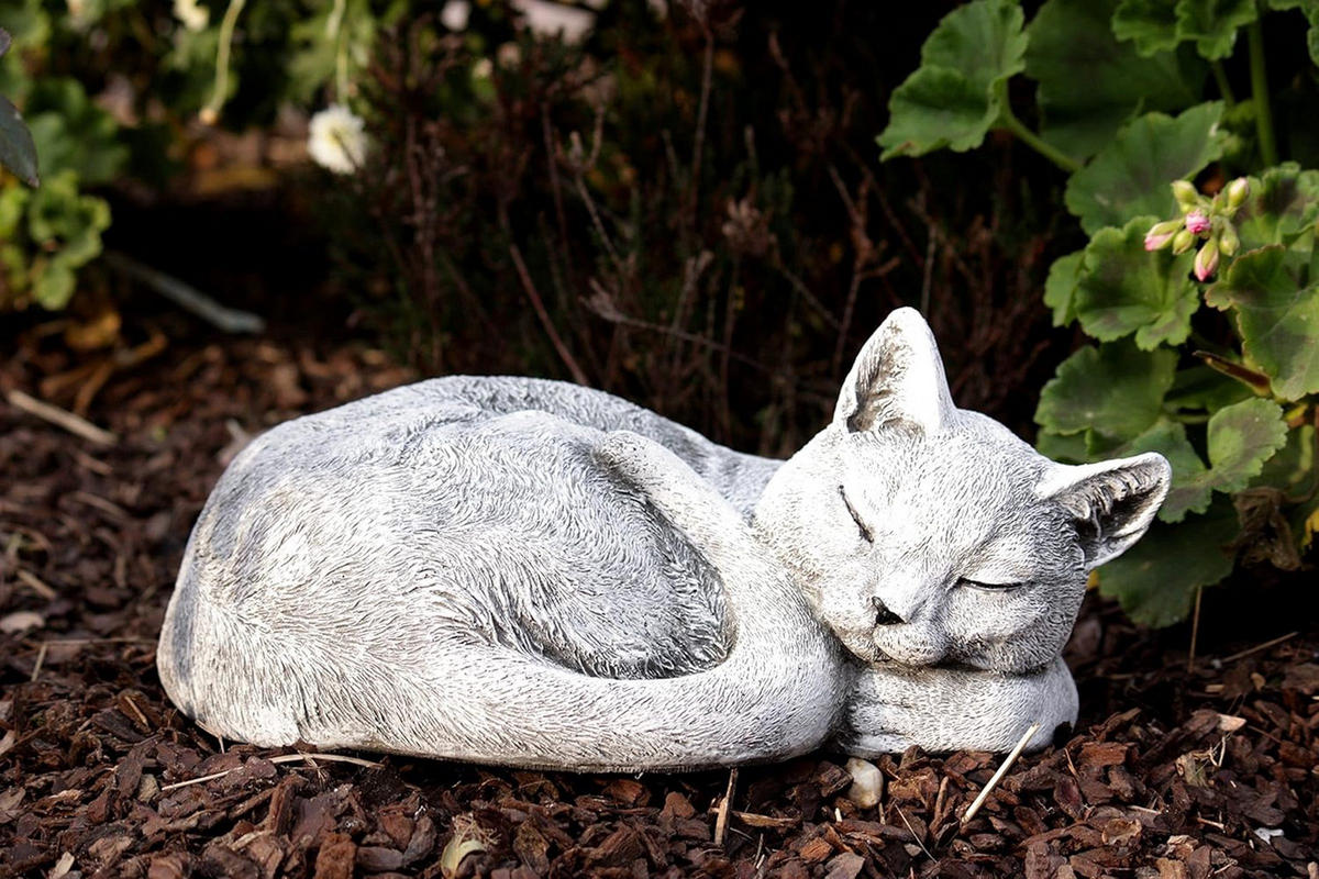 STEINFIGUR Katze Klara schlafend Frostfest massiver Steinguss - Grau, Stein (30/15/28cm) - stoneandstyle