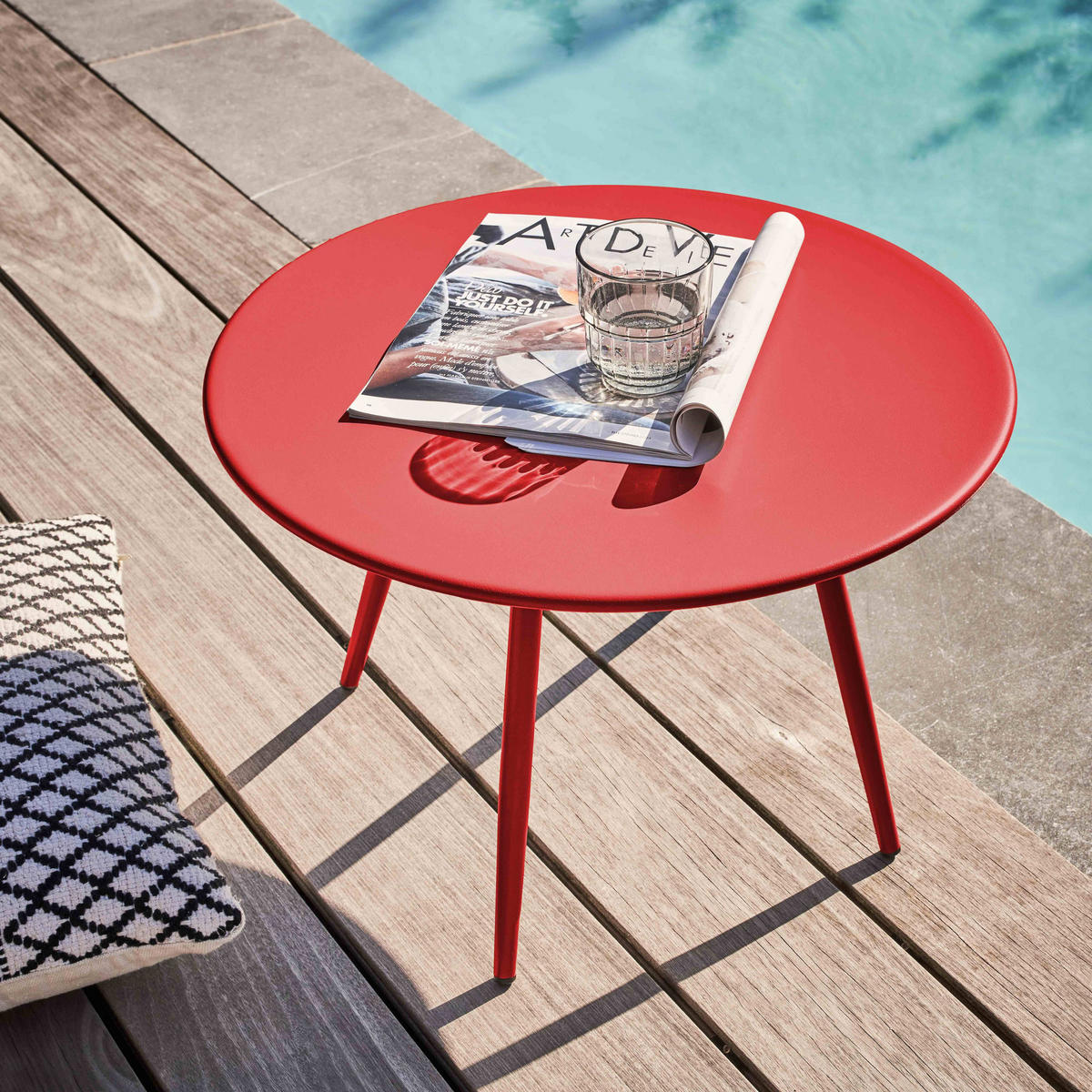 GARTEN-LOUNGETISCH, Rot - Rot, Metall (50/50/34cm) - Oviala