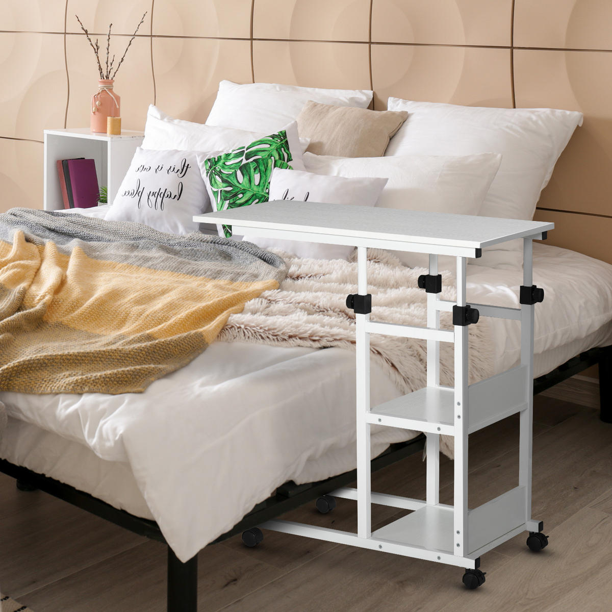 BEISTELLTISCH Couchtisch mit Rollen höhenverstellbar 2 untere Regale Esszimmer - Weiß, Kunststoff (80/40/82cm) - HOMCOM