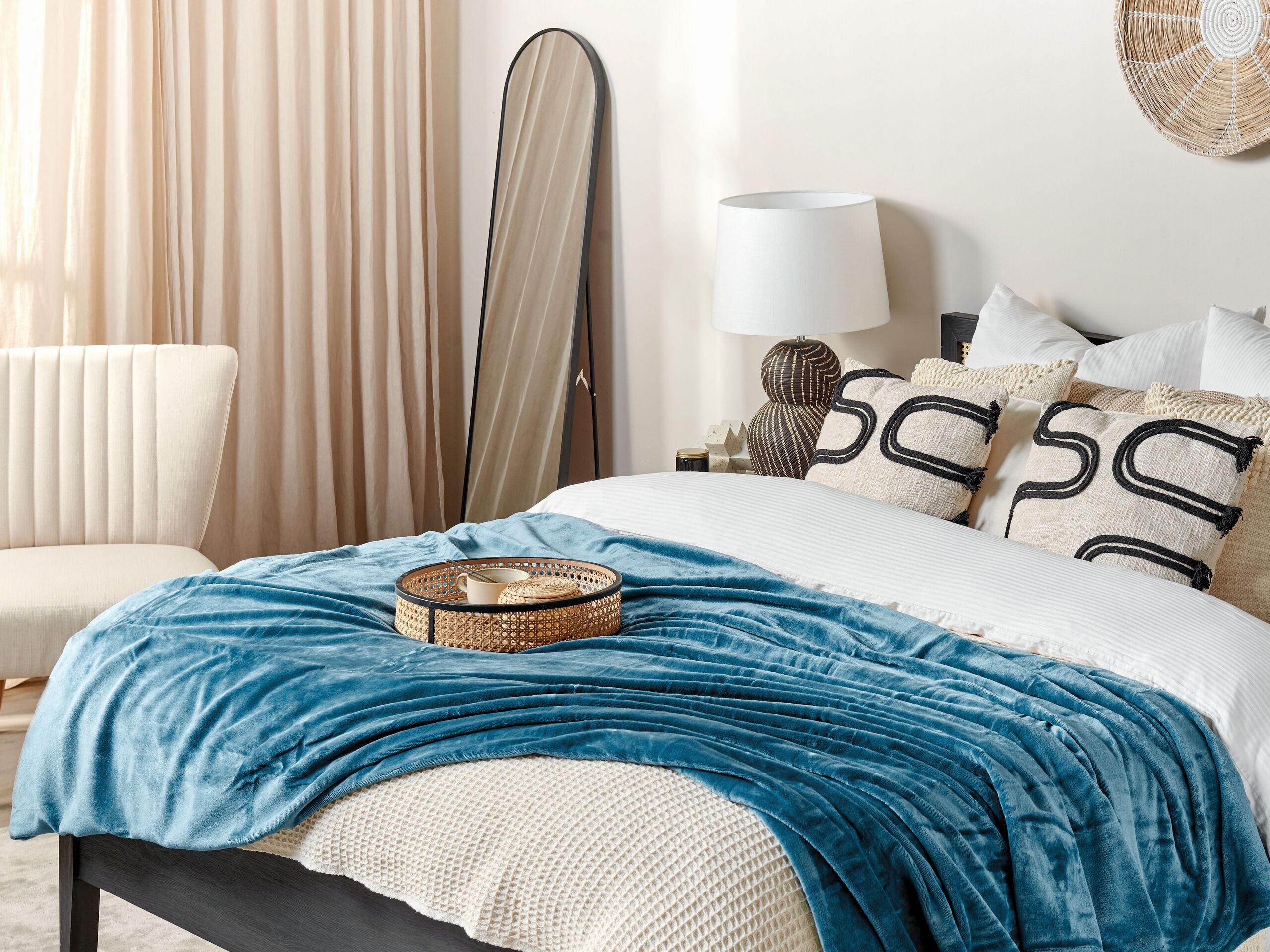 DECKE Blau Bayburt 200/220 cm - Blau, Textil (200/220cm) - Beliani