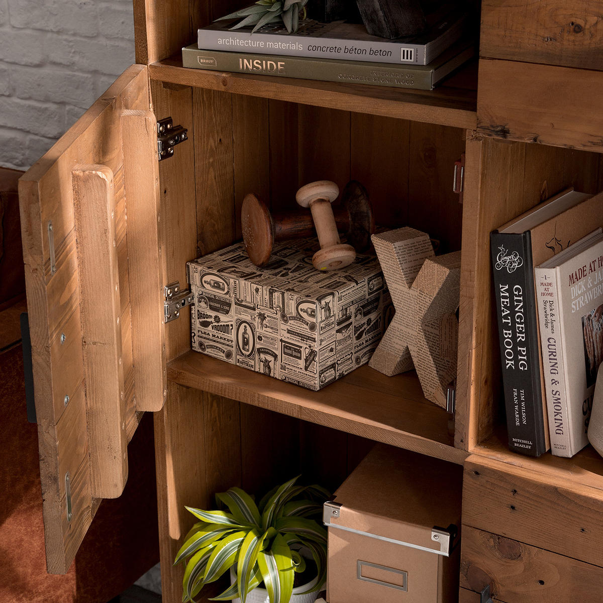 HOCHKOMMODE - Pinie massiv / Metall, Pinie Dunkel / Schwarz - Pinienfarben, Holz (90/140/35cm) - home24