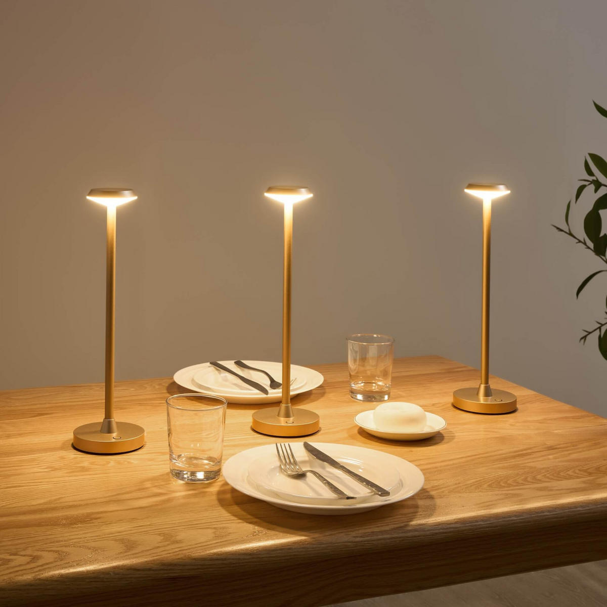 TISCHLEUCHTE Rico, Gold, 35cm - Goldfarben, Metall (35/10/35cm) - KOSILUM