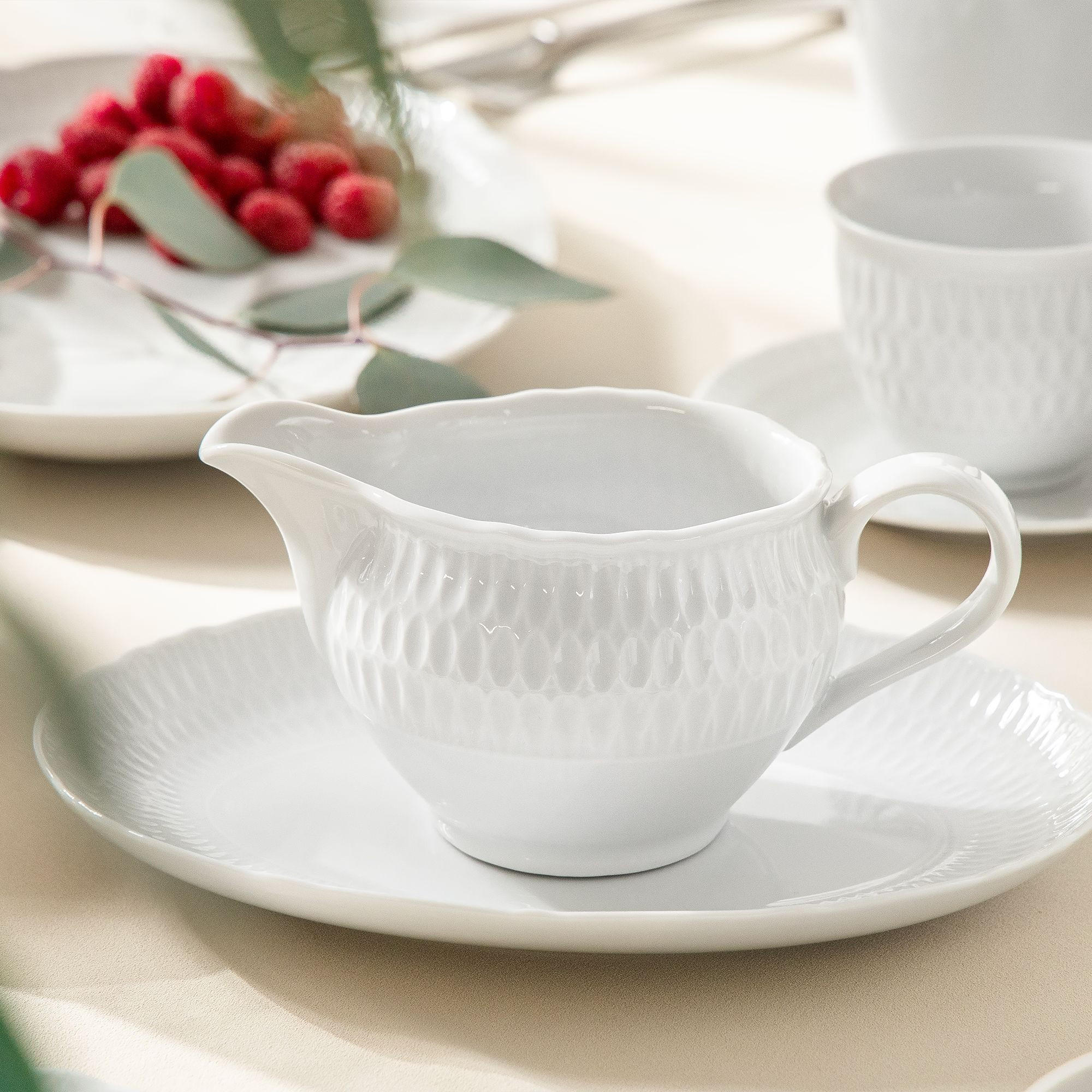 SAUCIERE MIT UNTERTASSE CMIELOW SOFIA aus Porzellan - Weiß, Keramik (17.5/18/9cm) - KONSIMO®