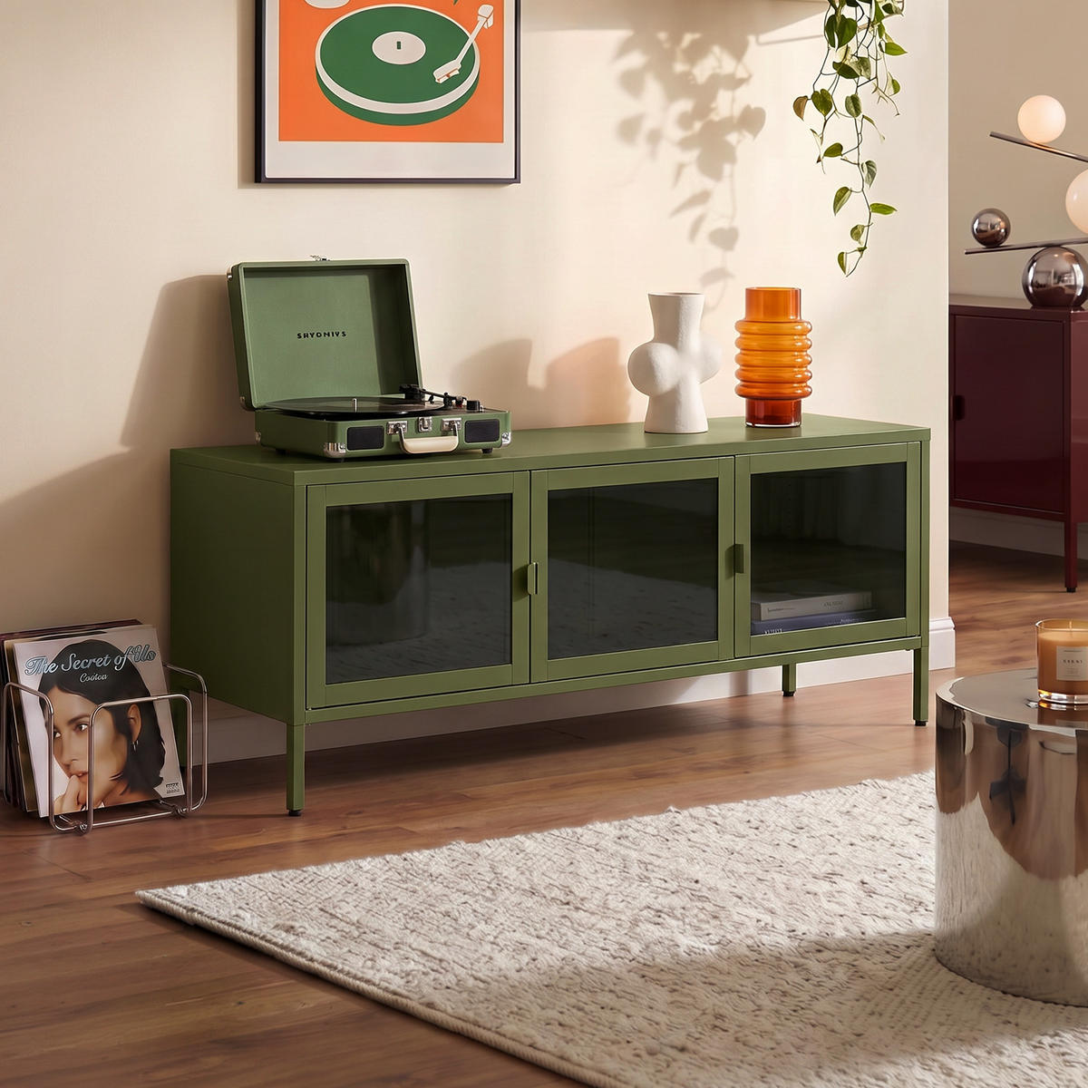 TV-STÄNDER Metall industriell EZRA, 130 cm, 3 Türen, Olivgrün und Sicherheitsglas - Olivgrün, Metall (130/55/40cm) - Sicaan
