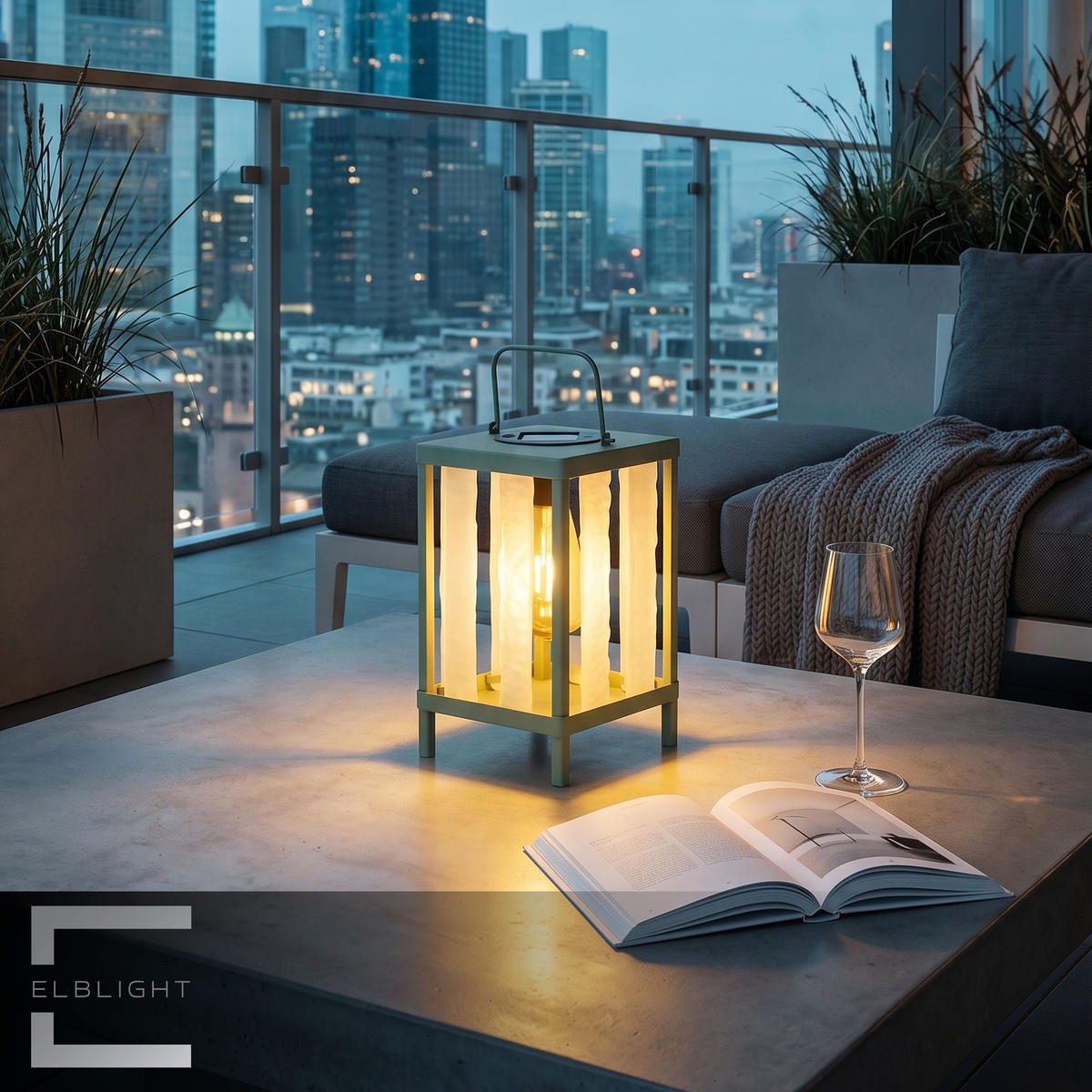 SOLAR-GARTENLEUCHTE LED-Tischleuchte wetterfest mit-Dämmerungssensor warmweiß Metall Echtglas Laterne für Balkon Terrasse Garten mit-Aufhängung - Grün, Metall (15/15/32cm) - Elblight.de