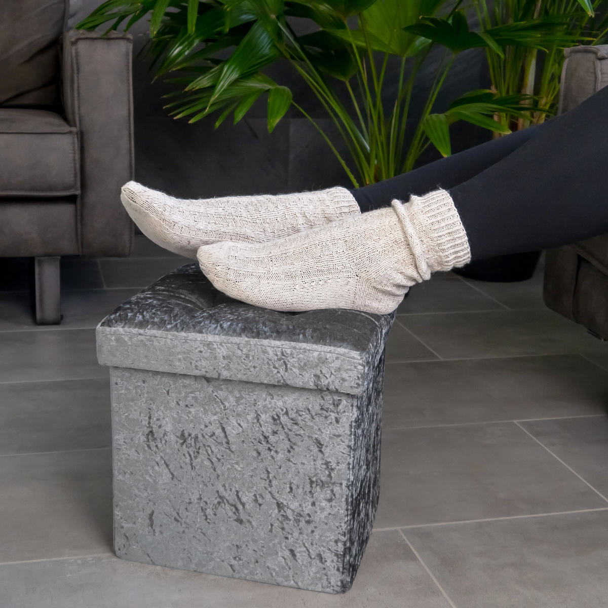 SITZBOX Faltbar mit Samtbezug 30/30/30 cm (Grau) - Grau, Karton (30/30/30cm) - Intirilife