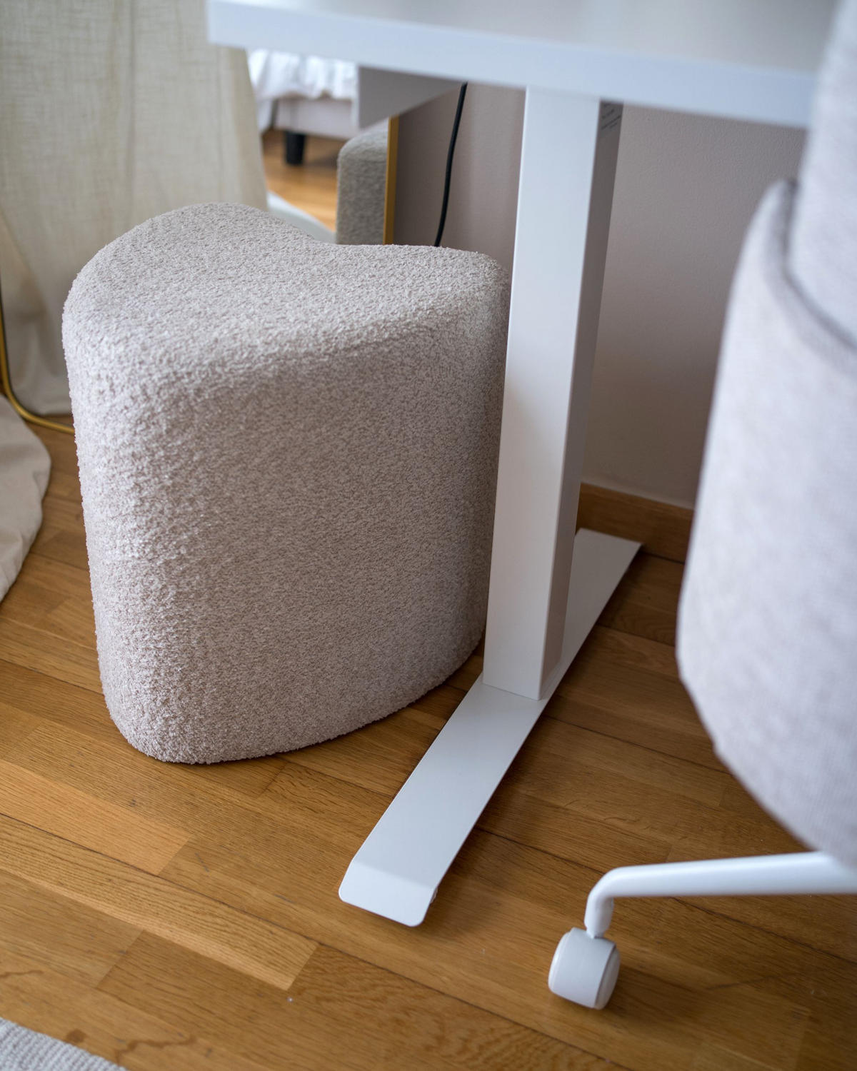 POUF bej Scotia - bej, material textil (40/44/33cm) - Beliani