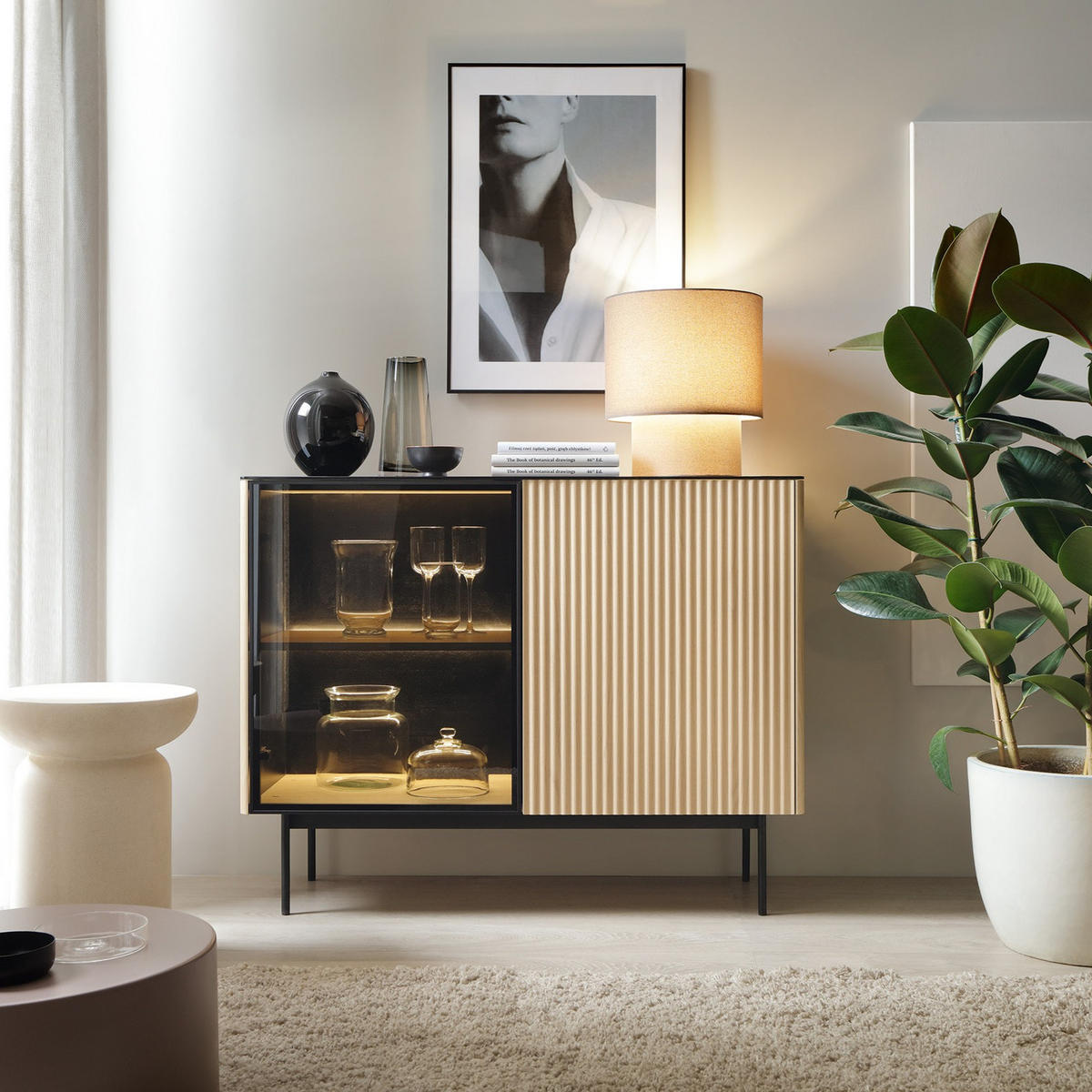 SIDEBOARD DIJON K107 107 cm (Vicenza Eiche, Glasplatte, Antisol-Glas, LED) - Eichefarben/Schwarz, Glas/Holz (107/84/39cm) - Ravio