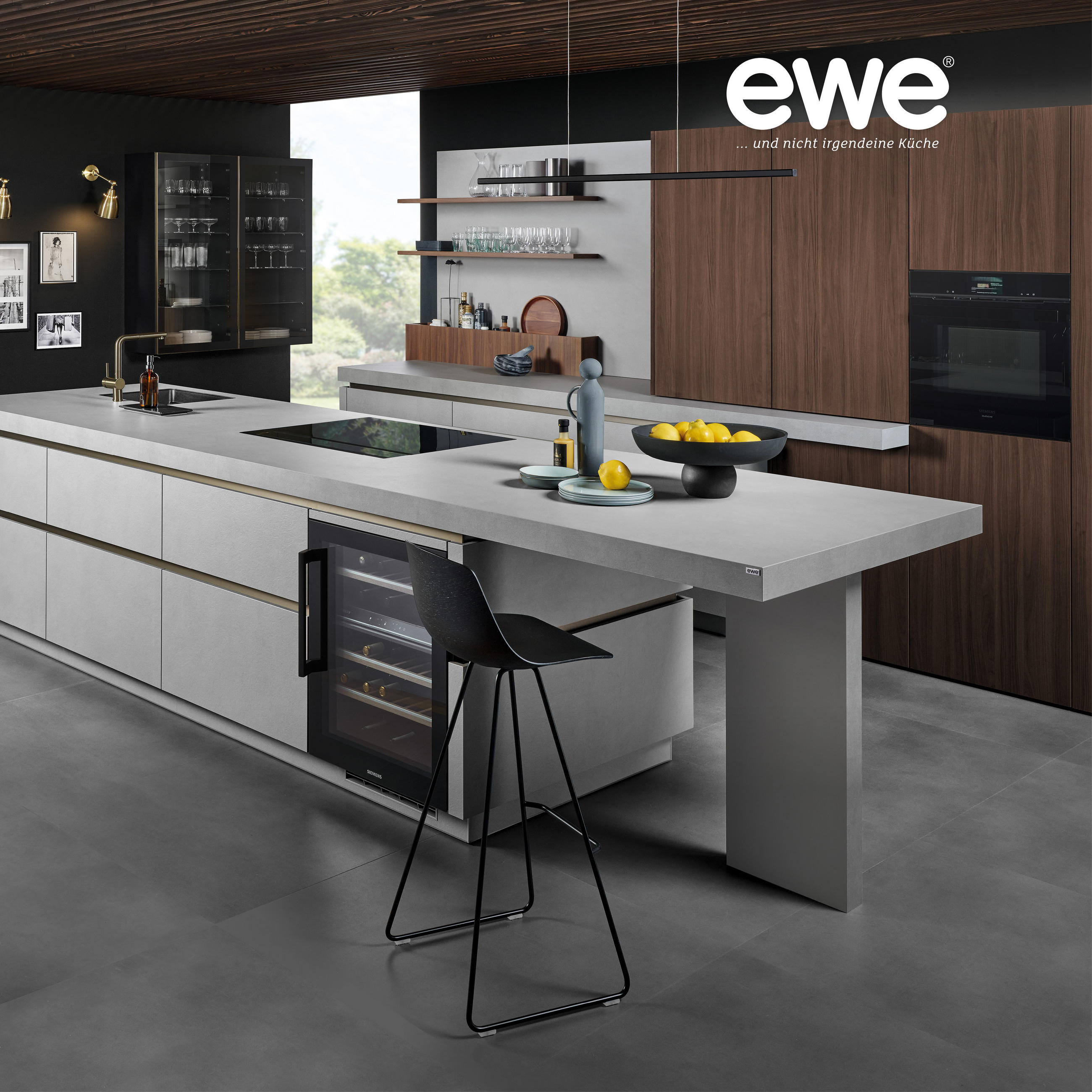 Moderne Küche aus Holz