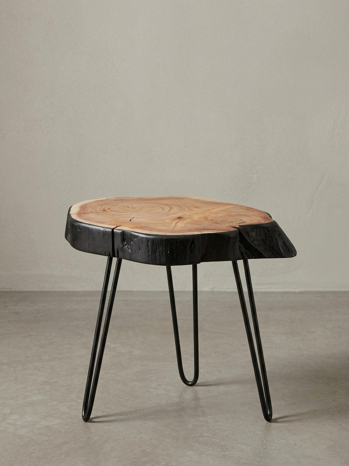 BEISTELLTISCH – Massivholz Natur Baumkante handgefertigt Industrial - Beige/Schwarz, Holz/Metall (32/40/40cm) - KADIMA DESIGN
