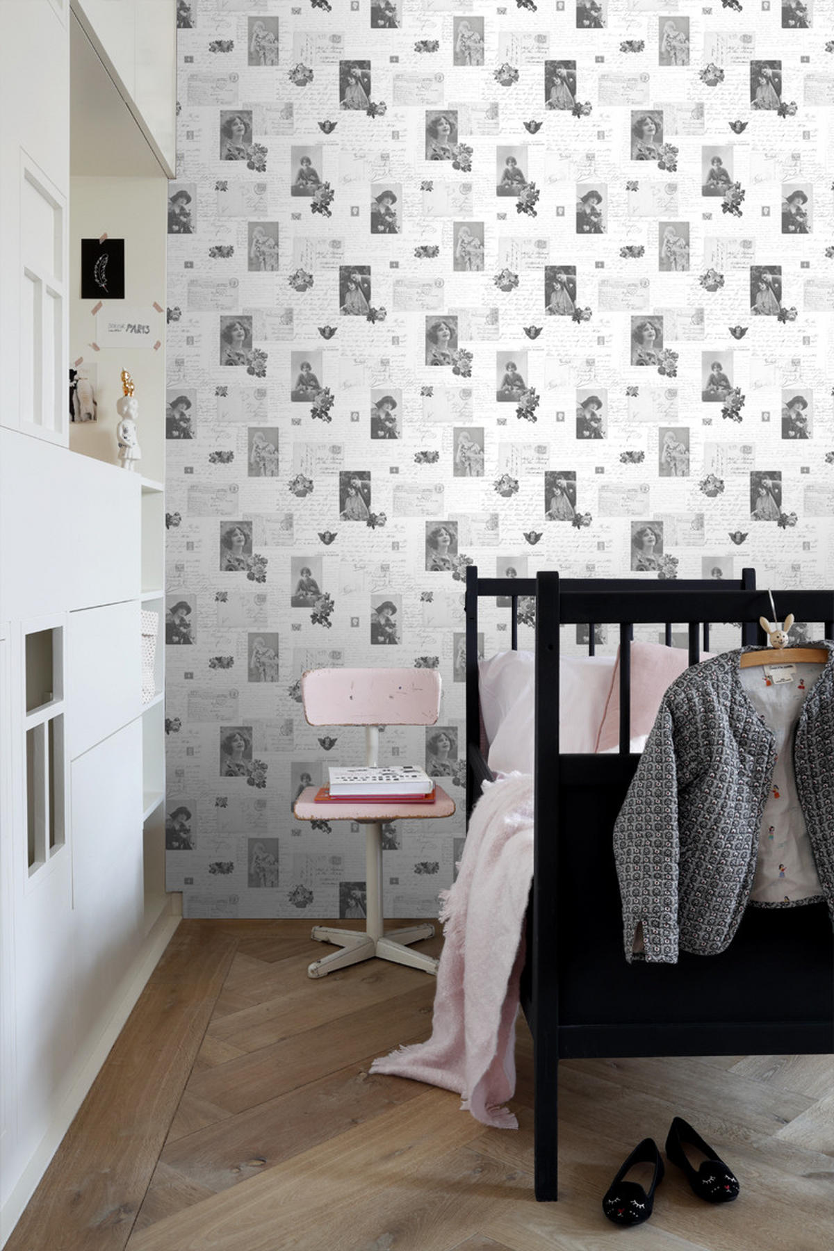 TAPETE vintage Postkarten 53 cm x 10.05 m - Schwarz, Papier (53/1000cm) - ESTAhome