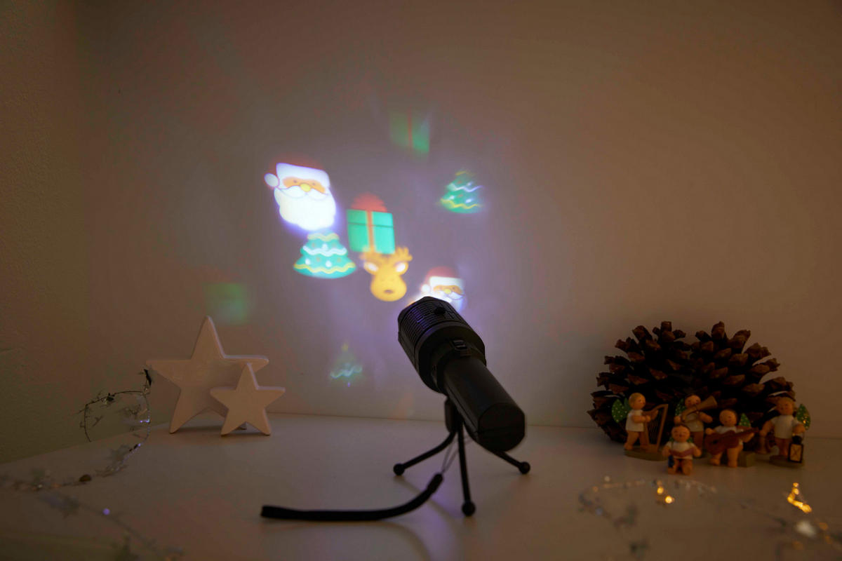 LED Halloween-Projektor - mit Stativ, 3 Motivschablonen und USB-Ladefunktion für stimmungsvolle Innenbeleuchtung, 3er-Set - Weiß, Kunststoff (22/5.8/5.8cm) - Northpoint