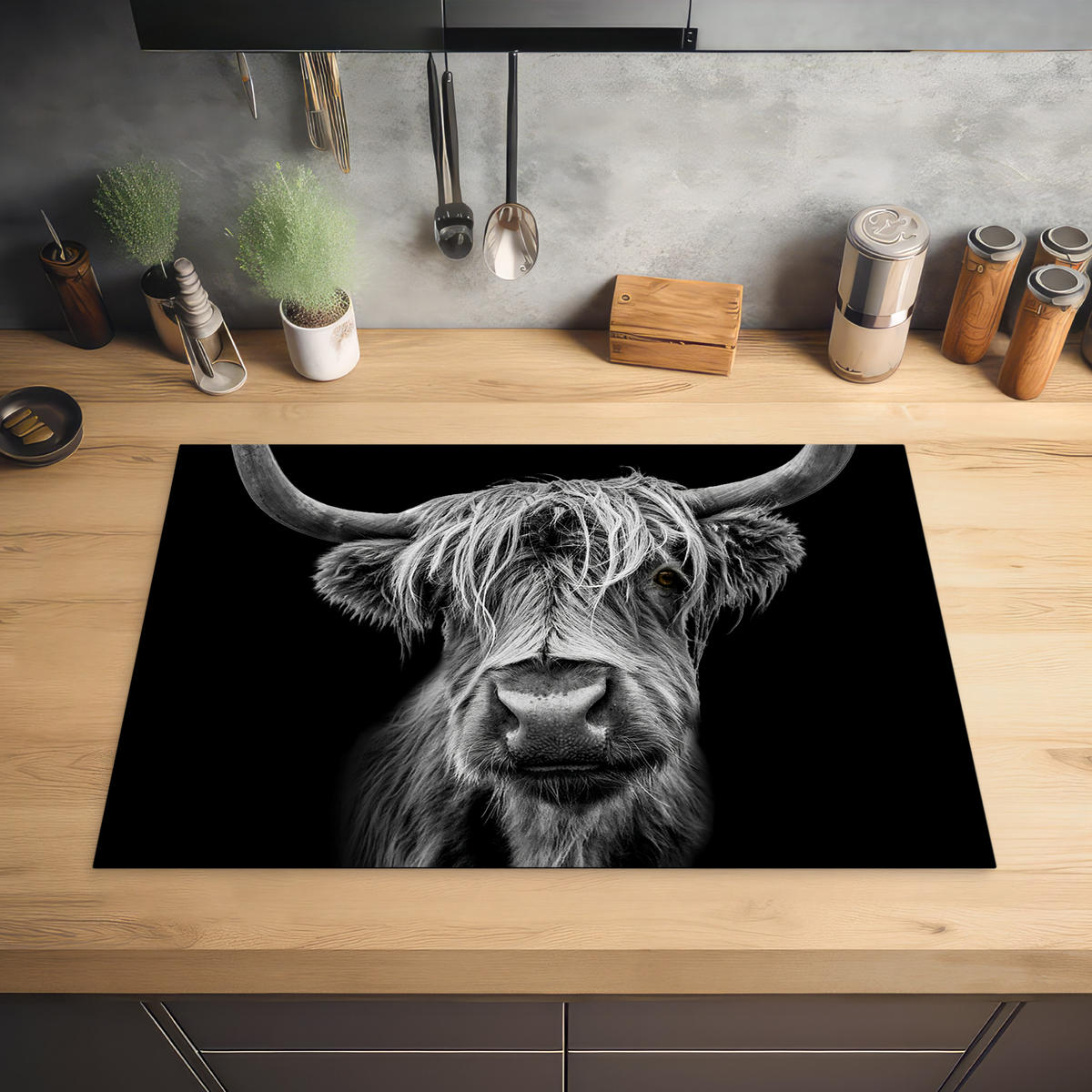 HERDABDECKPLATTE Schottischer Highlander - Hörner - Schwarz - Weiß - Kuh - Wild - Tiere Ceranfeldabdeckung 76x51.5 cm - Schwarz, Kunststoff (76/51.5/0.2cm) - MuchoWow