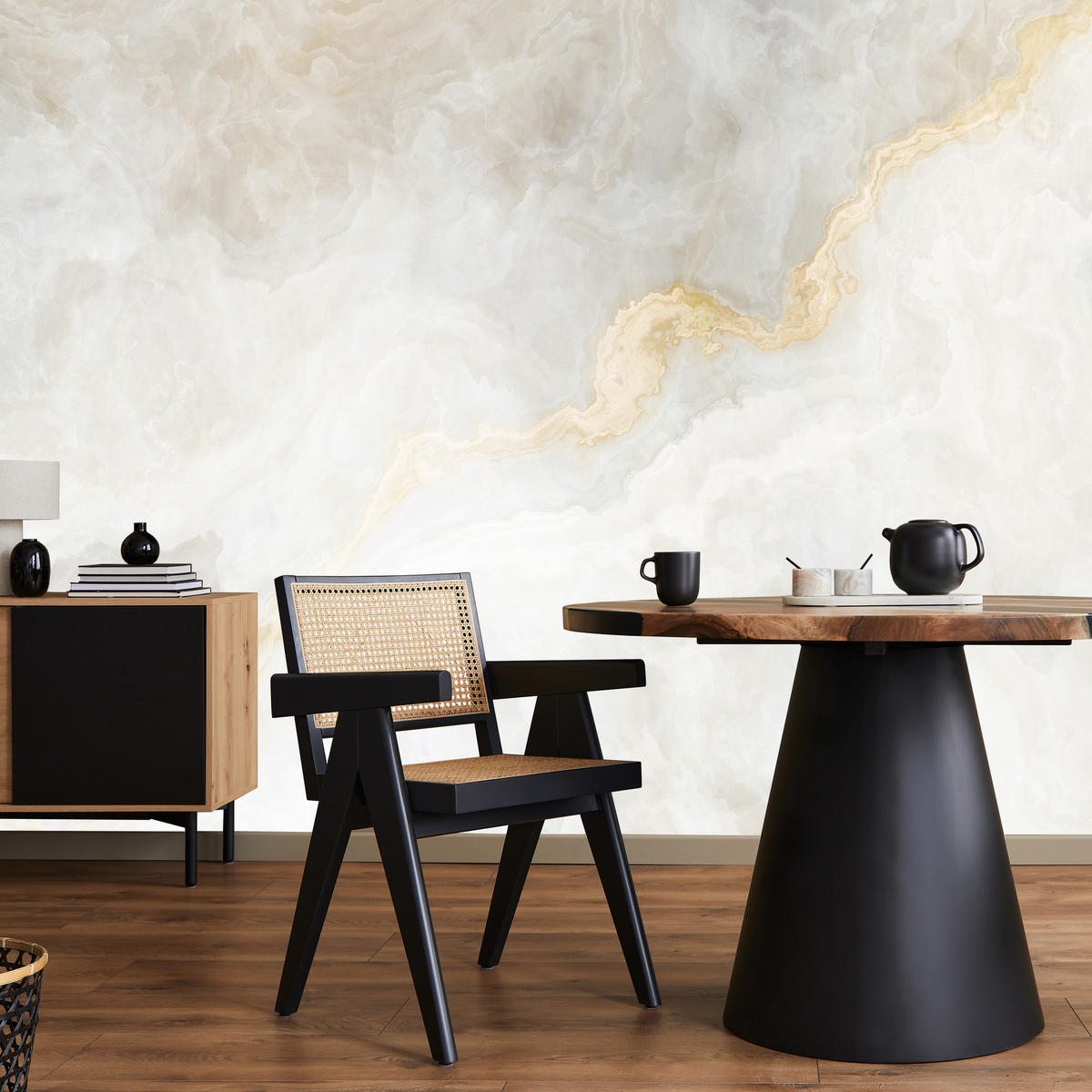 FOTOTAPETE für Wohnzimmer Zarter Marmor Goldakzente 300x210 - Beige/Goldfarben, Papier (300/210cm) - Muralo