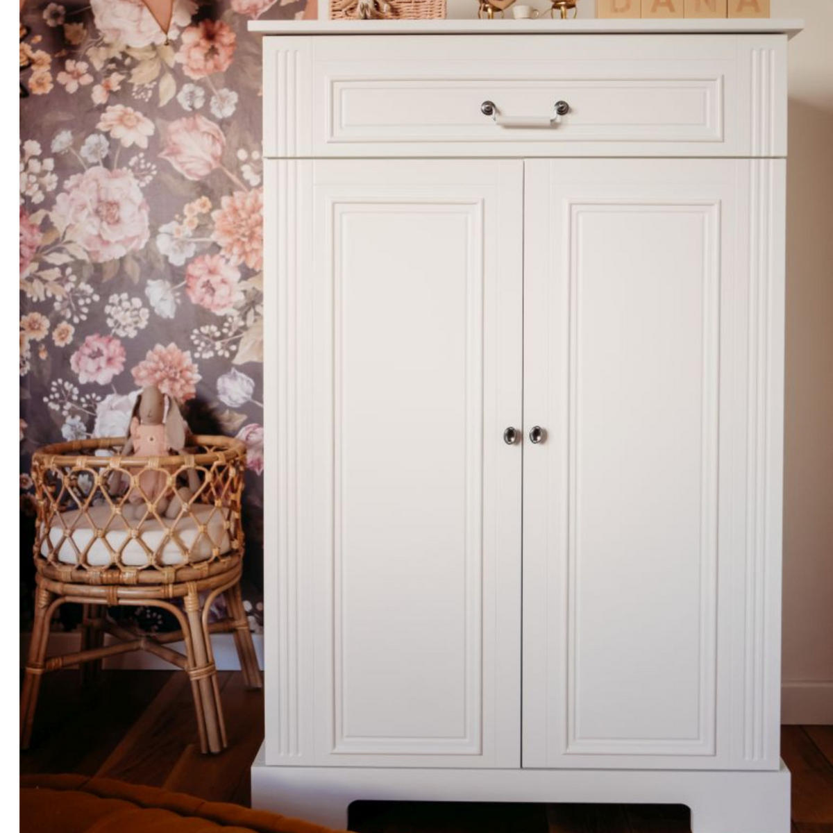 KINDERKOMMODE Ines – rustikale Eleganz und Funktionalität Weiß - Weiß, Holzwerkstoff (84/125/44cm) - RAUMHIRSCH FURNITURE