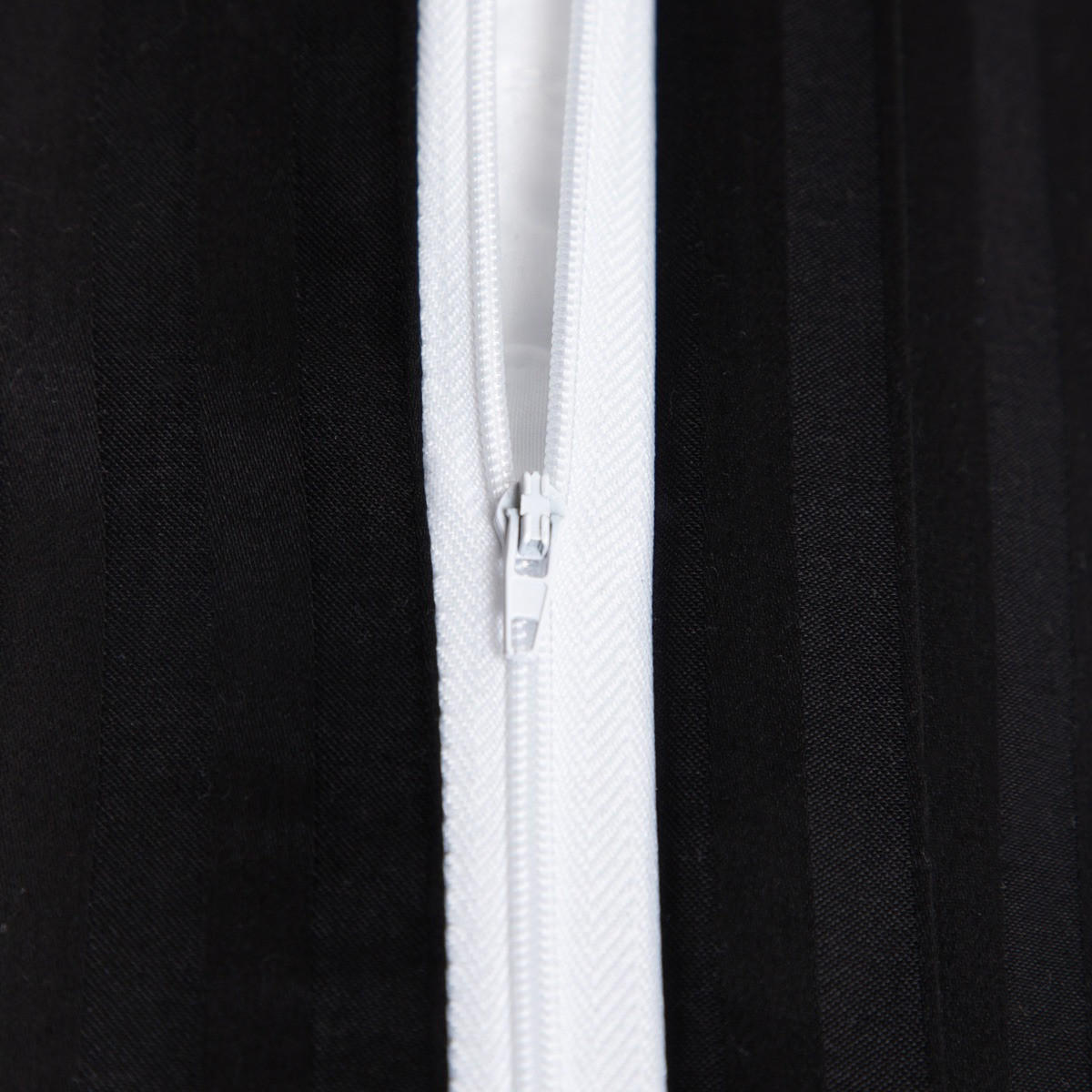 BETTWÄSCHE Agnes schwarz 220/200 cm - Schwarz, Textil (220/200cm) - Homla