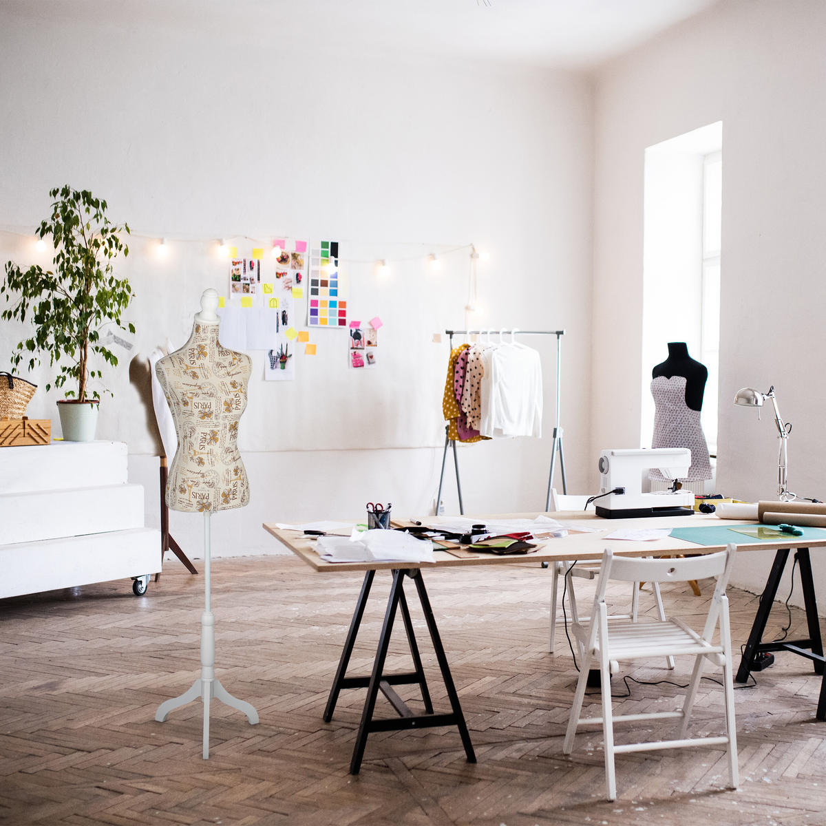 KRAJČÍRSKA busta - viacfarebná, drevo/textil (41/168/34.5cm) - Relaxdays