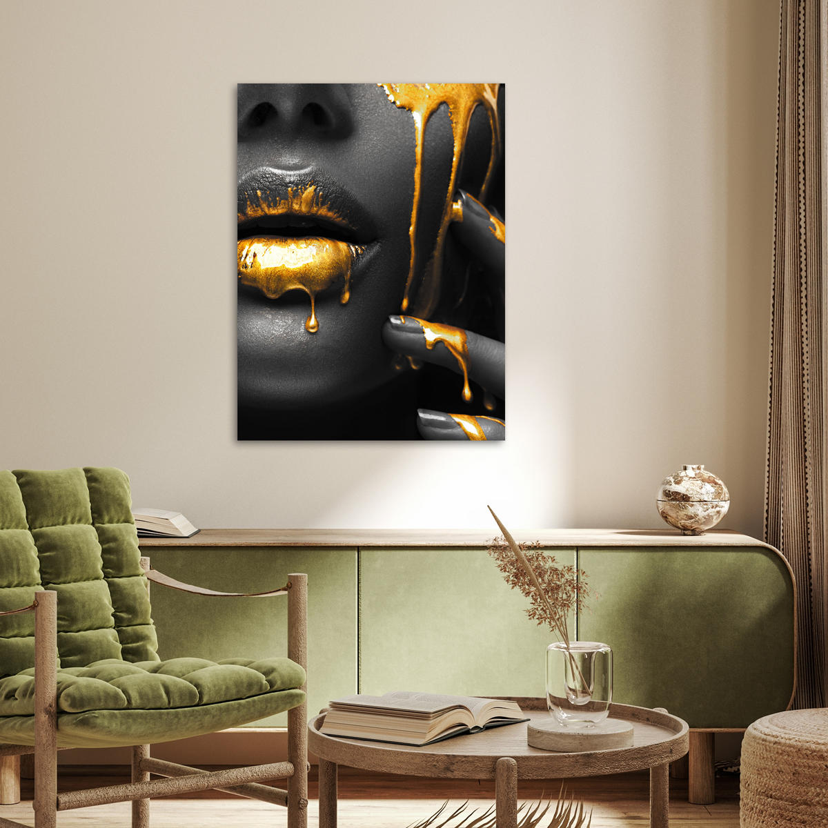 POSTER Frau - Schwarz - Gold - Gesicht - Lippen 60x80 cm - Goldfarben, Papier (60/80/0.1cm) - MuchoWow