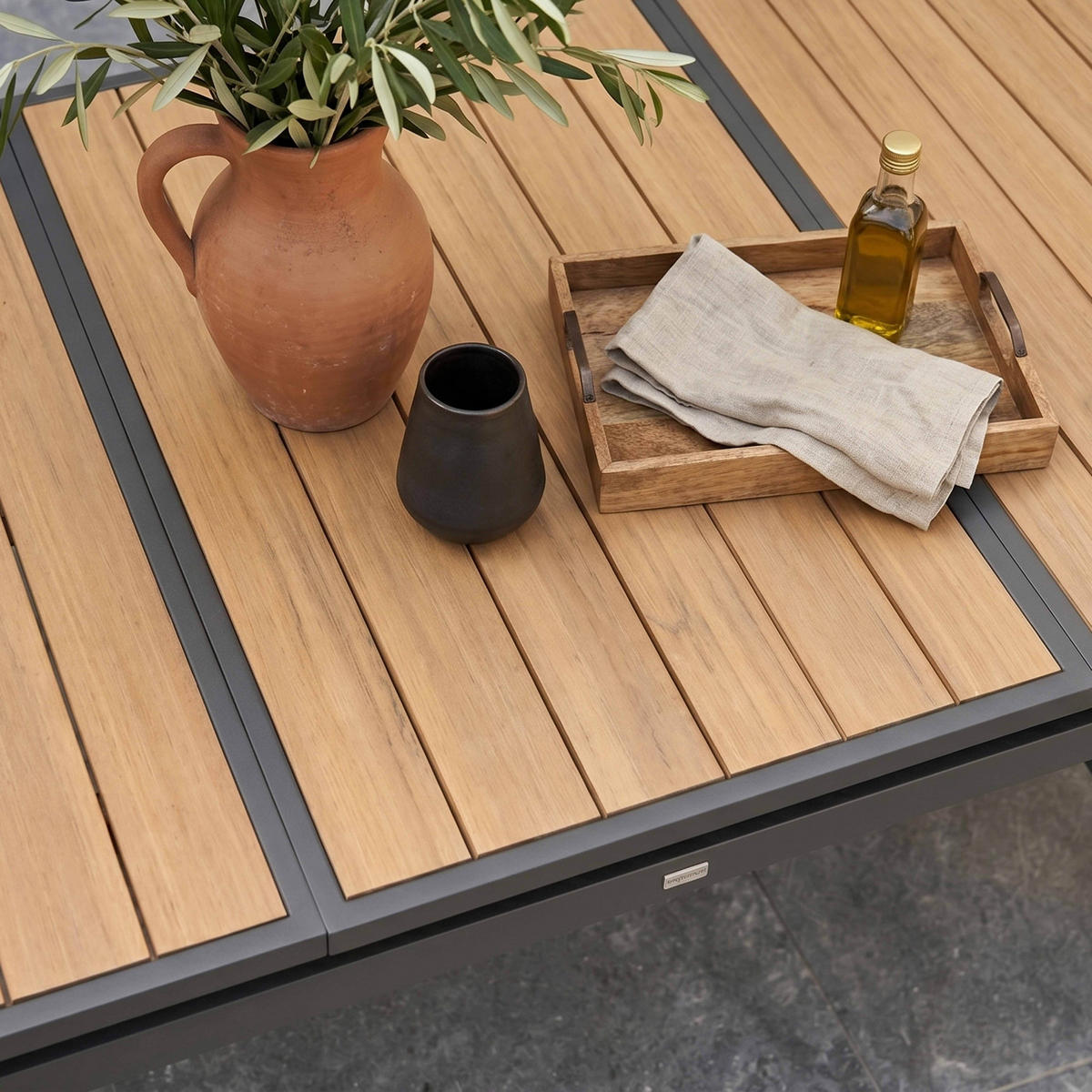 GARTENTISCH ausziehbar 187/250 cm, Grau - Grau, Metall (187/90/77cm) - Oviala