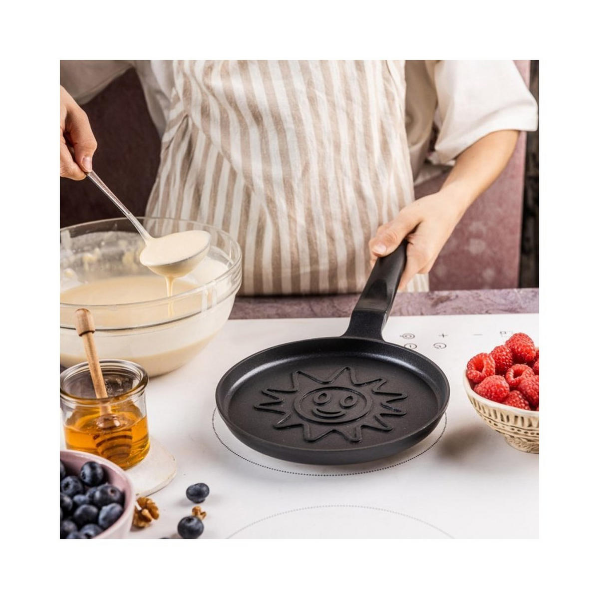 CRÊPEPFANNE Schwarz 18/18/1.8 cm 63855 - Schwarz, Metall (18cm) - Klausberg 