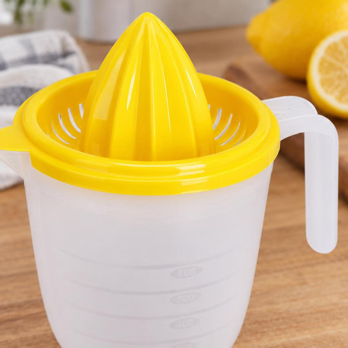 ZITRONENPRESSE mit großem Behälter 600 ml 16,5/11,5/15 cm - Gelb, Kunststoff (11.5/15/16.5cm) - Excellent Houseware