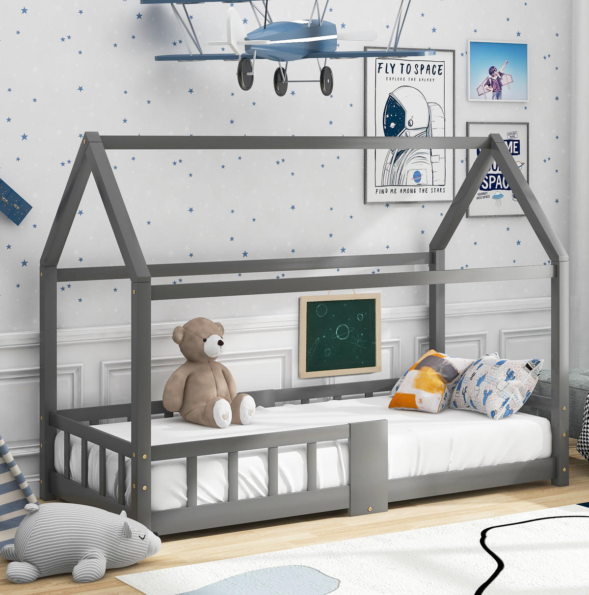 HAUSBETT 90/200 cm Grau aus Kiefer massiv mit Tafel und Rausfallschutz - Grau, Holzwerkstoff (90/200cm) - Flora Grace
