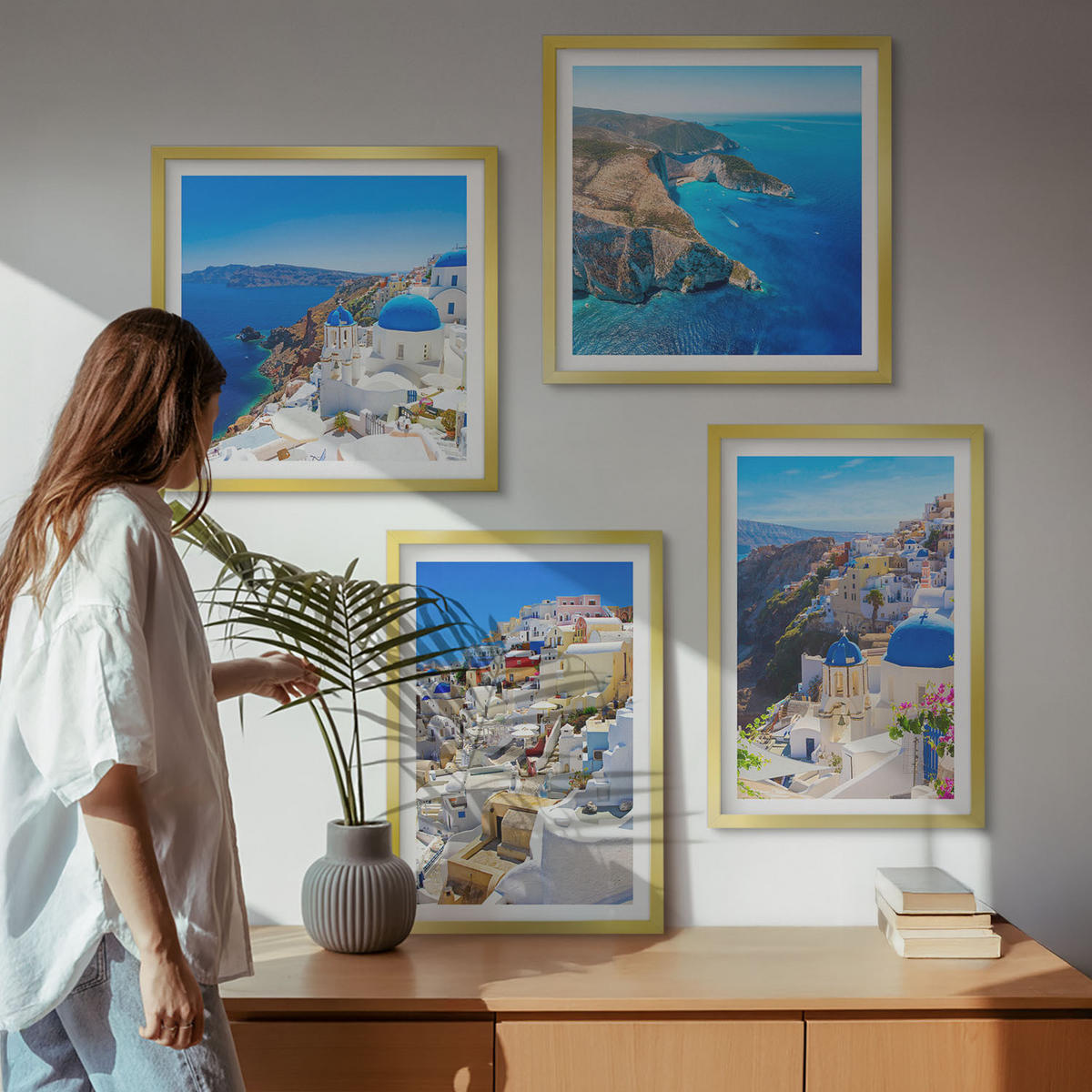 WANDBILDER 4er Set - 50x50 cm & 40x60 cm Goldrahmen - Architekturlandschaft Oia Santorin Griechenland - Goldfarben, Kunststoff (50/50cm) - ArtPrintCave