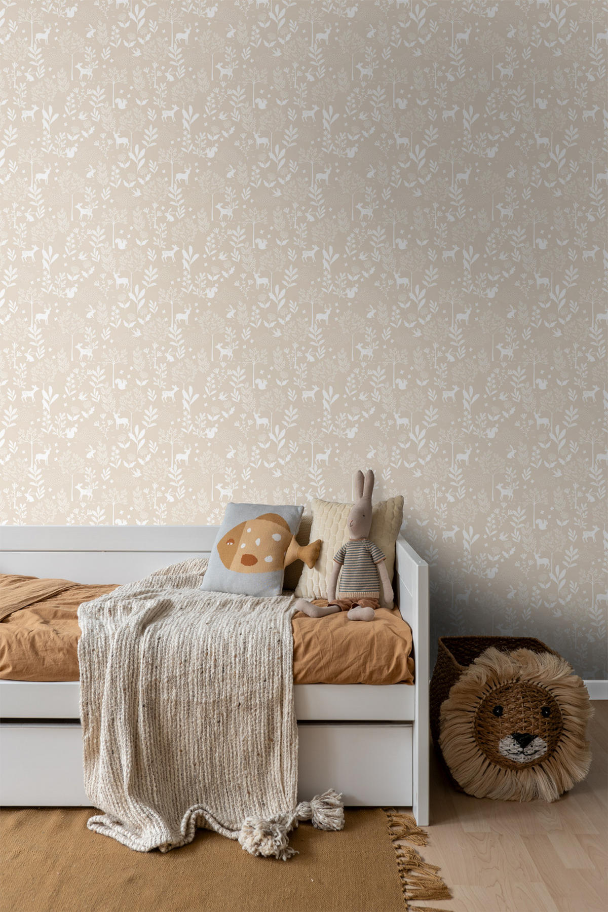TAPETE Wald mit Waldtieren 53 cm x 10.05 m - Beige, Papier (53/0.1cm) - ESTAhome
