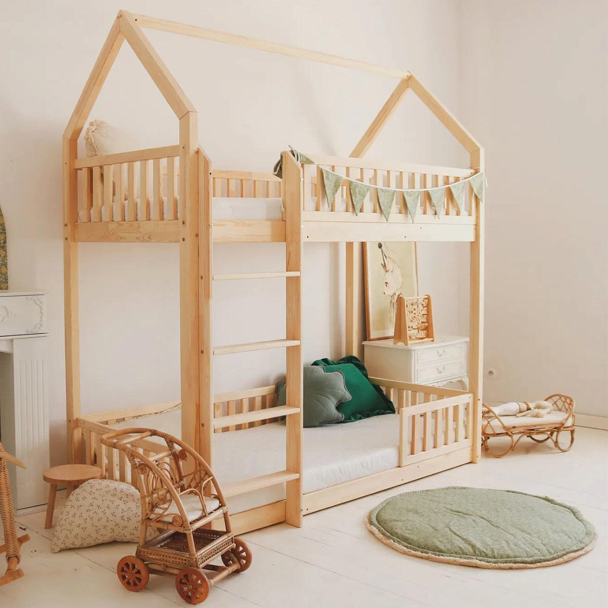 DOMČEKOVÁ POSTEĽ 90/190 Daisy Prírodné drevo - hnedá, drevo (90/190cm) - Petits-meubles